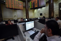 أزمة البنوك العالمية ترفع تكاليف الديون المصرية