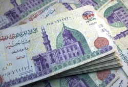 ارتفاع سعر بيع الدولار في السوق السوداء إلى 38 جنيها