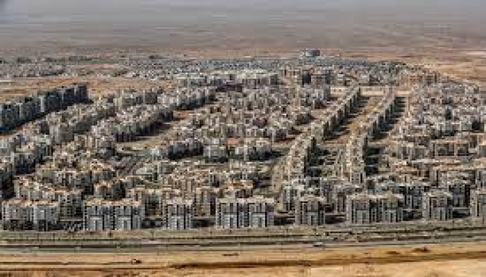 دولرة عقارات مصر... انهيار الجنيه يرفع جدار الأسعار