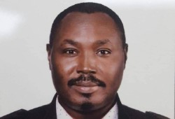 اعتقال حقوقي تشادي طالب بتحسين أوضاع اللاجئين في مصر