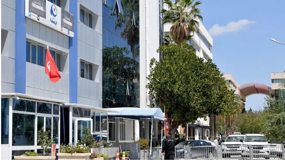 انقلاب تونس.. حركة النهضة تنتقد استمرار غلق مقرها