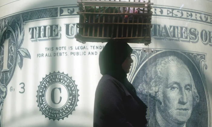 إيكونوميست: مصر وتونس ولبنان عالقة مع صندوق النقد وقيادات لا أمل فيها