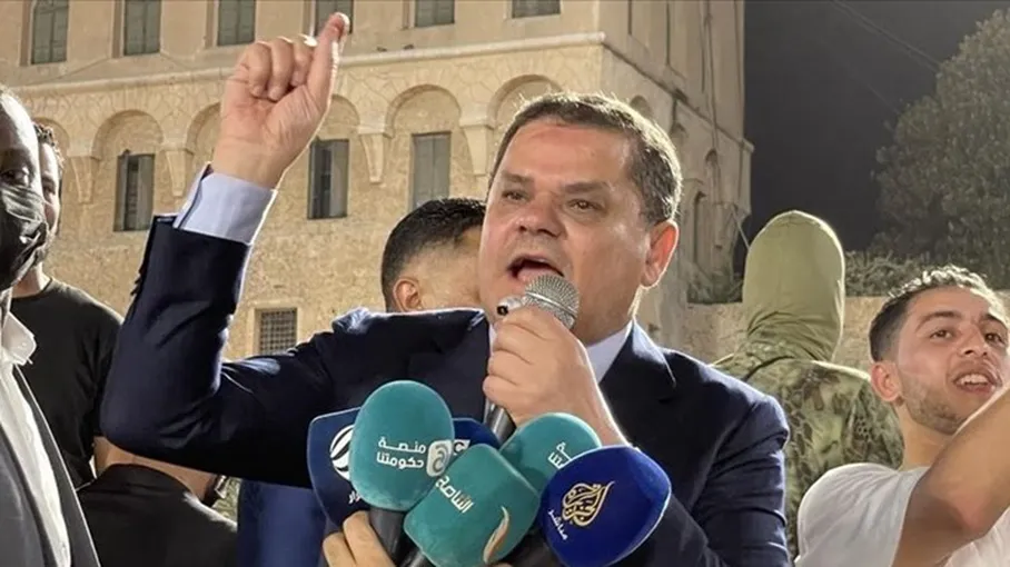 الدبيبة يعلن إقالة وزيرة خارجية ليبيا من داخل سفارة فلسطين بطرابلس