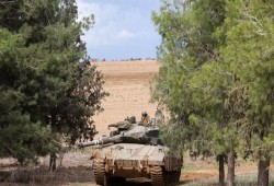 أنباء عن تفاهم مبدئي حول تمديد هدنة غزة يومين إضافيين بالشروط نفسها