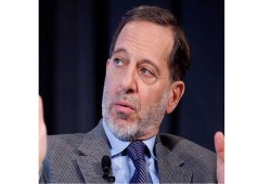 مؤرخ أمريكي: القضاء على حماس مستحيل مهما فعل الاحتلال