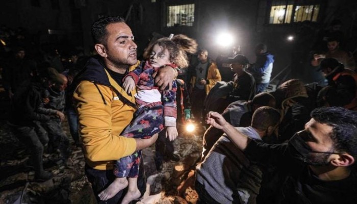 20 شهيدا في غارة صهيونية على رفح