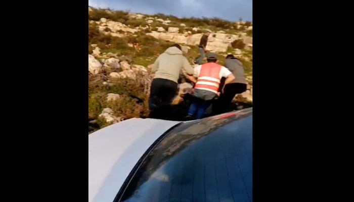 إحداها حرجة.. إصابتان برصاص الاحتلال قرب القدس