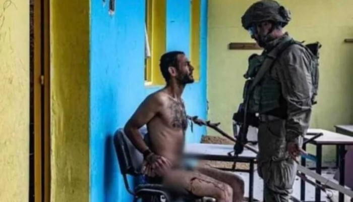 تفاصيل جديدة عن اعتقال الاحتلال حمزة أبو حليمة صاحب صورة الاعتقال عاريا