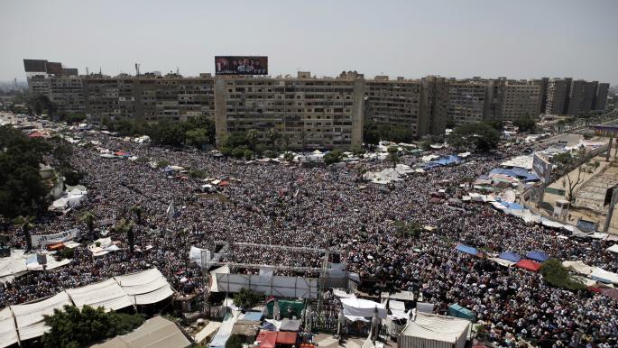 قضاء الانقلاب يصدر أحكاما جائرة على رموز وأبرياء بينهم طفل بمجزرة رابعة