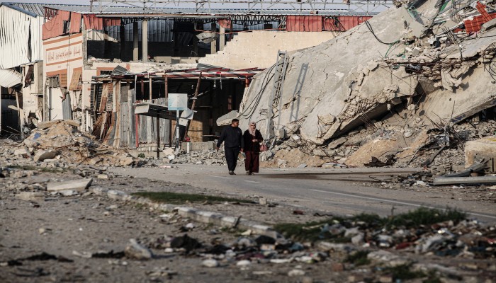 اليوم الـ 145 للعدوان على غزة.. غارات عنيفة وجرائم مروعة