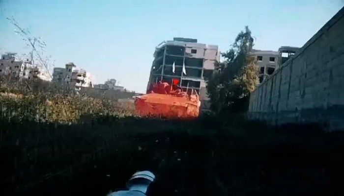 مقاتلو القسام يدمرون آليات للاحتلال في مدينة الزهراء جنوب غزة