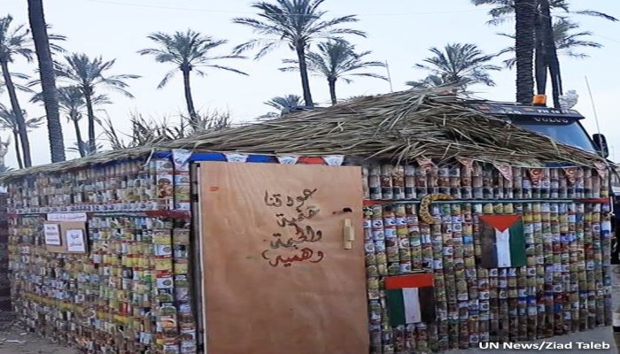 بين خيمة المعلبات وسلطة الأشواك.. حرائر غزة يبعثن رسائل الصمود