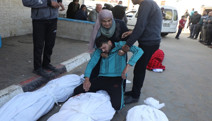 5 مجازر و54 شهيدًا بعدوان الاحتلال على غزة في 24 ساعة