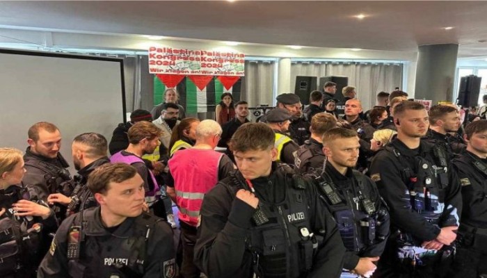 الشرطة الألمانية تقطع الكهرباء عن مؤتمر فلسطين