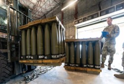 برغم الهجوم على رفح.. بايدن يقرّ حزمة أسلحة جديدة للاحتلال الصهيوني