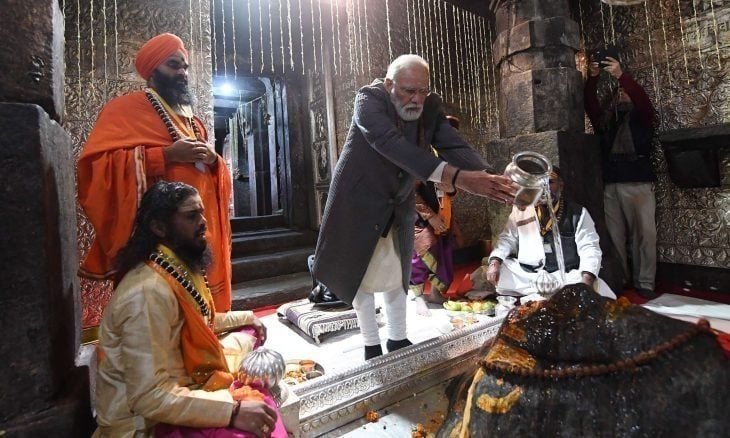 رئيس وزراء الهند يدعي الألوهية ويحرض على كراهية الإسلام والمسلمين