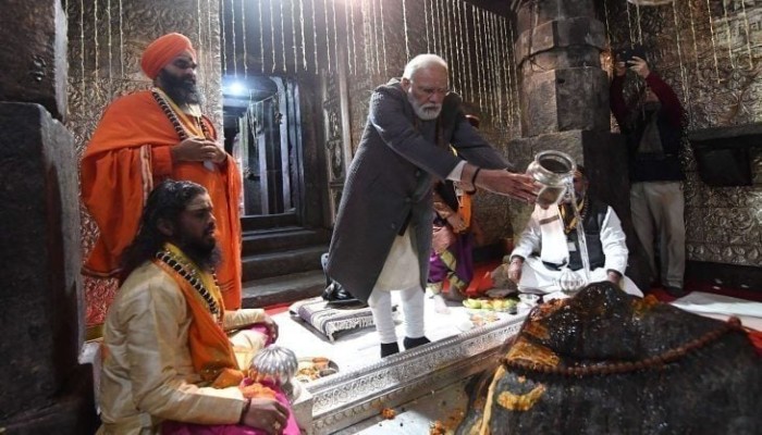 رئيس وزراء الهند يدعي الألوهية ويحرض على كراهية الإسلام والمسلمين