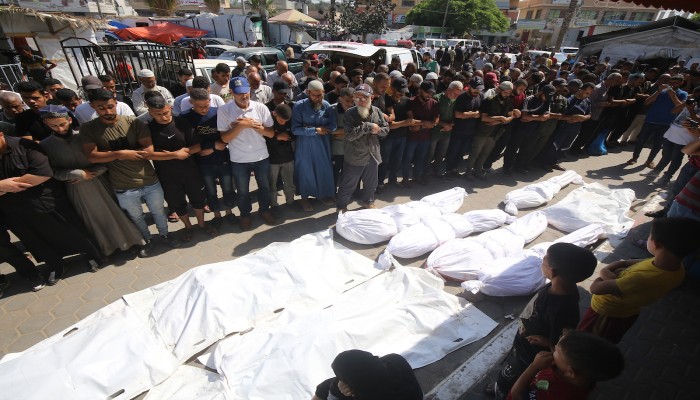 8 مجازر و77 شهيدًا بعدوان الاحتلال على غزة في 24 ساعة