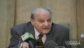 ما معنى الانقلاب العسكري؟.. بقلم المستشار طارق البشري