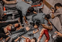 شهداء وجرحى بمجزرة جديدة للاحتلال في سوق دير البلح