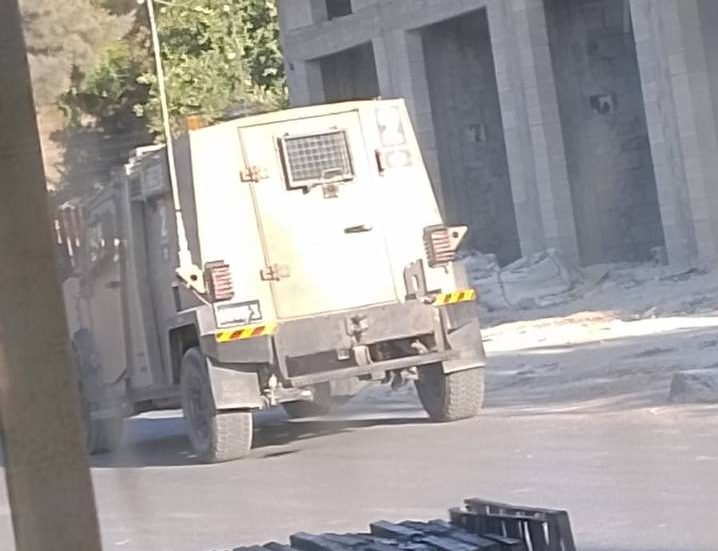 الاحتلال يحتجز شاباً بعد إصابته في برقين بجنين