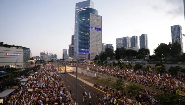 الإضراب العام يشل الاحتلال للمطالبة بصفقة تبادل مع المقاومة