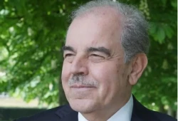 الزنايدي: هيئة الانتخابات تعبث بمستقبل تونس وتهدد استقرارها