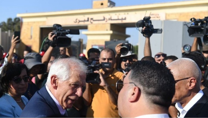 بوريل أمام معبر رفح: ما يحدث في غزة انتهاك جسيم لحقوق الإنسان