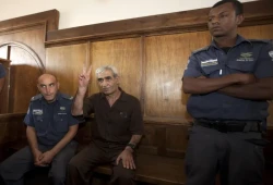 الجبهة الشعبية: اعتقال المناضلة عبلة سعدات جريمة تستهدف صمود المرأة الفلسطينية