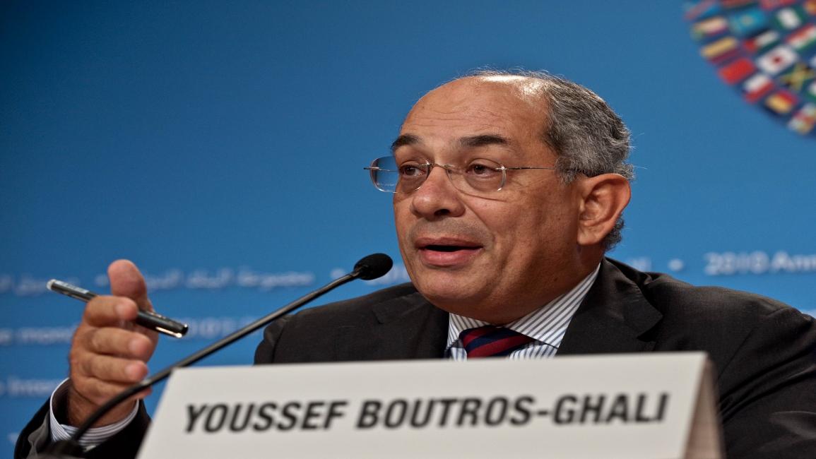 قائد الانقلاب يعين الوزير السابق الفاسد عضواً في مجلس التنمية الاقتصادية