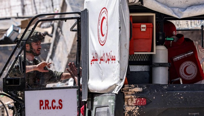 توقف مركبات الإسعاف التابعة للهلال الأحمر الفلسطيني شمالي غزة