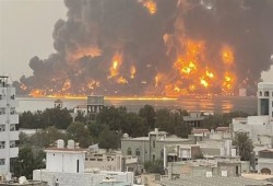 عدوان أمريكي بريطاني على اليمن بقاذفات بي2