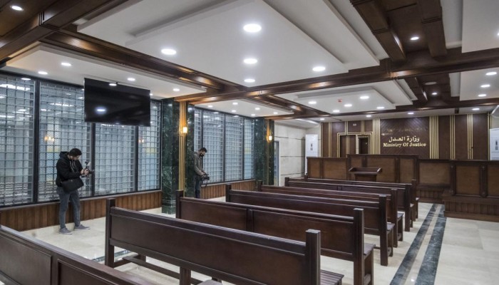 قضاء الانقلاب يقرر حبس إعلامية وطبيب ومحامٍ 45 يوماً بـ"تحالف الأمل"