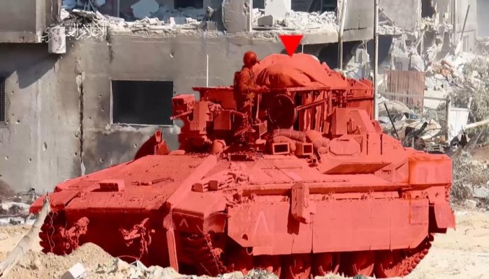 القسام تستهدف ناقلة جند ودبابة صهيونية في جباليا