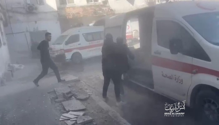 قصف الاحتلال مستشفى كمال عدوان شمالي غزة يتواصل على مدار الساعة