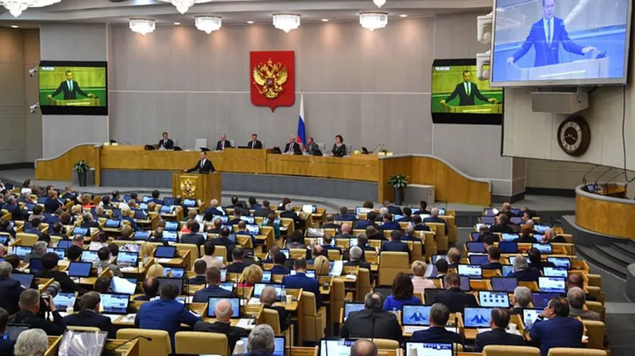 الدوما الروسي يرفع اسم حركة طالبان من قائمة الإرهاب