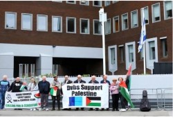 احتفال حاشد في أيرلندا بإغلاق سفارة الكيان الصهيوني