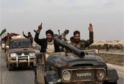 القيادة السورية الجديدة تتعهد بملاحقة فلول الأسد.. حملة أمنية في الساحل