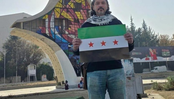 اعتقال الشاعر عبد الرحمن يوسف في لبنان.. ومطالبات بالإفراج عنه