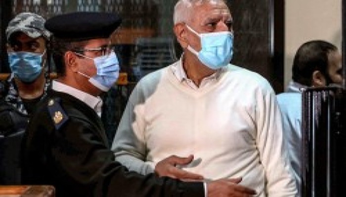 عبد المنعم أبو الفتوح: إدارة السجن تتعمّد قتلي ببطء