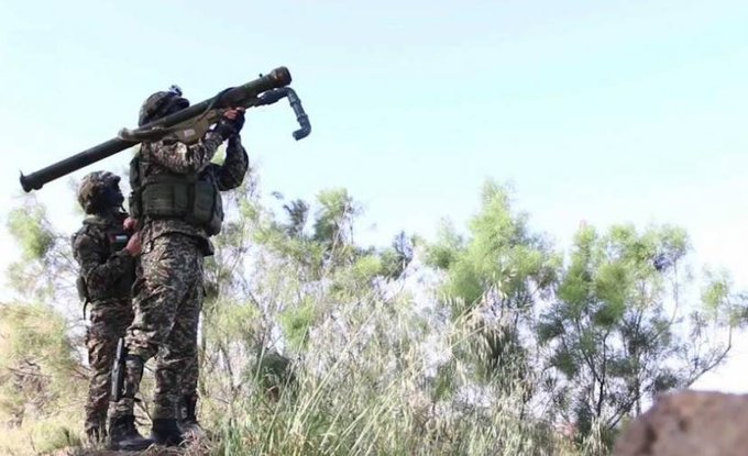 المقاومة الفلسطينية تستهدف مروحية صهيونية بصاروخ شرق البريج