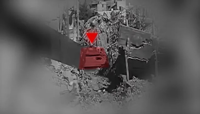 القسام تبث مشاهد استهداف دبابات للاحتلال بمنطقة الصفطاوي