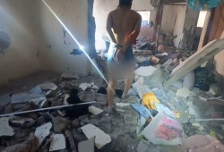 الاحتلال يعدم أسيرا فلسطينيا بعد استخدامه درعًا بشريا