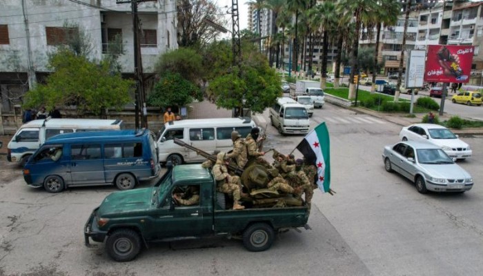 الداخلية السورية تواصل ملاحقة فلول بشار وإعادة الجيش لدوره الأساسي