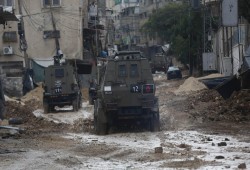 الاحتلال ينسحب من طولكرم مُخلّفا دمارا واسعا في البنية التحتية