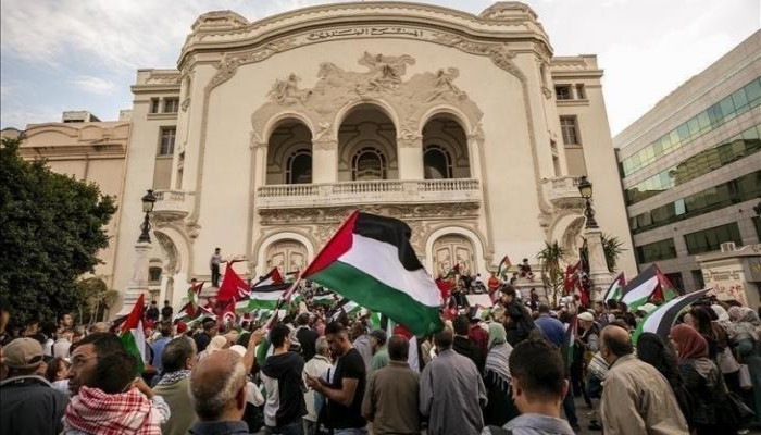 مظاهرات في تونس ضد دعم واشنطن لجرائم الاحتلال بغزة