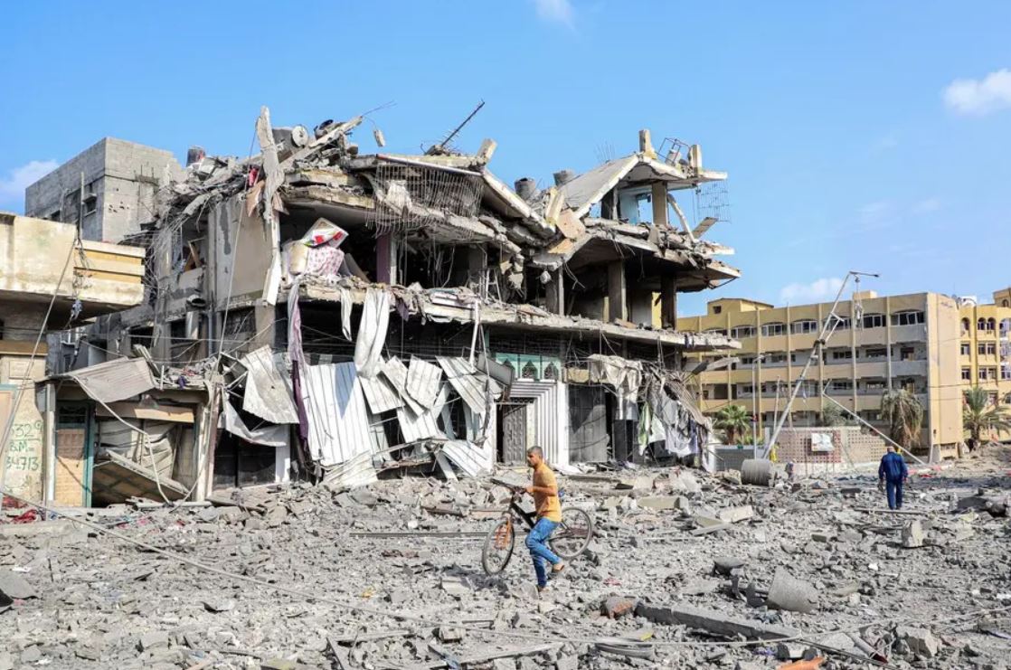 اليوم الـ 465 للعدوان على غزة.. الإبادة الجماعية مستمرة