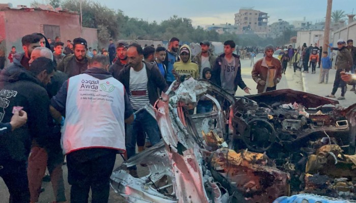 استشهاد الناشط أحمد أبو الروس بقصف مركبته بالنصيرات