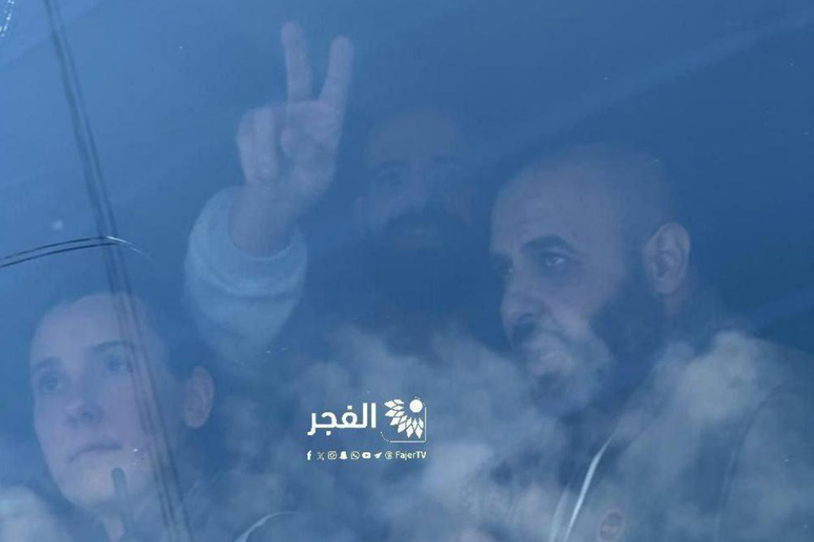 200 أسير فلسطيني من ذوي المؤبدات يعانقون الحرية