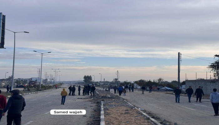 الاحتلال يخرق اتفاق إطلاق النار ويمنع عودة النازحين لشمال غزة